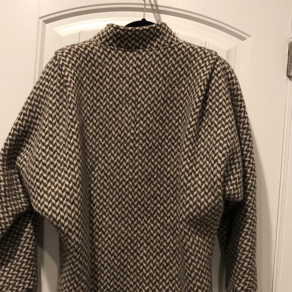 Wool Coat - Picture 4 of 7